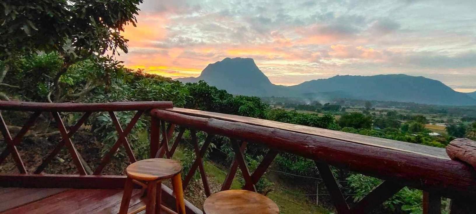 Baan 2 Dao Farmstay Csiangdau Kültér fotó